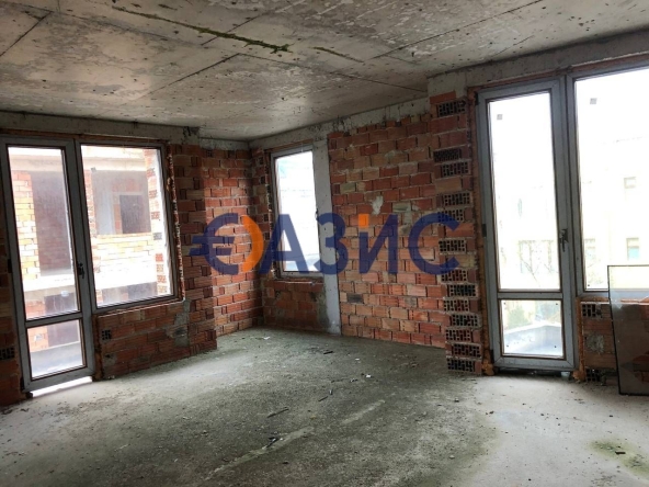 Къща в Несебър - 550 кв.м за 258 €/кв.м - Снимка #1