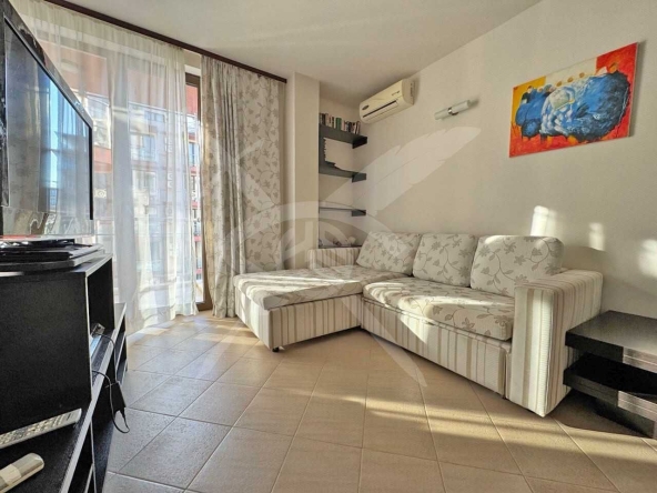 Едностаен апартамент в к.к. Слънчев бряг - 72 кв.м за 595 €/кв.м - Снимка #1