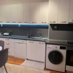 Дава се под наем Тристаен апартамент в Пловдив, Мараша - 120 кв.м за 448.8 € - Снимка #1