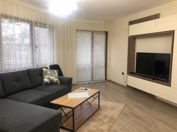 Дава се под наем Двустаен апартамент в Пловдив, Мараша - 65 кв.м за 373.83 € - Снимка #1