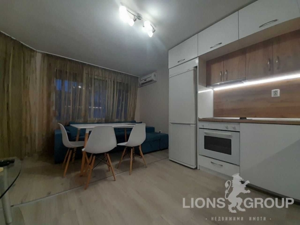 Дава се под наем Тристаен апартамент в Варна, Лятно кино Тракия - 75 кв.м за 618.12 € - Снимка #1