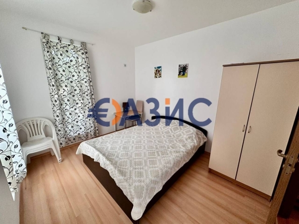 Тристаен апартамент в к.к. Слънчев бряг - 67 кв.м за 525 €/кв.м - Снимка #1