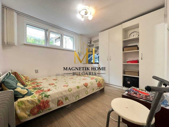 Дава се под наем Едностаен апартамент в Бургас, Братя Миладинови - 25 кв.м за 214.2 € - Снимка #1