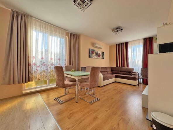 Тристаен апартамент в к.к. Слънчев бряг - 79 кв.м за 839 €/кв.м - Снимка #1