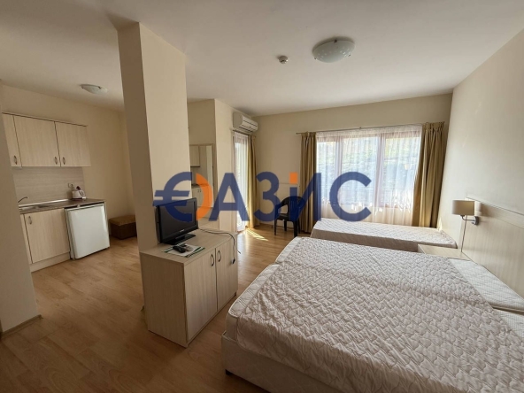 Едностаен апартамент в Созопол - 44 кв.м за 671 €/кв.м - Снимка #1