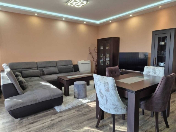 Тристаен апартамент в Пловдив, Кършияка - 92 кв.м за 1247 €/кв.м - Снимка #1