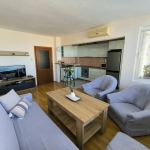 Дава се под наем Двустаен апартамент в Бургас, Лазур - 55 кв.м за 357 € - Снимка #1