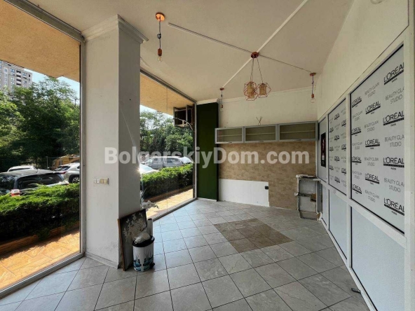 Офис в Бургас, Зорница - 75 кв.м за 1088 €/кв.м - Снимка #1