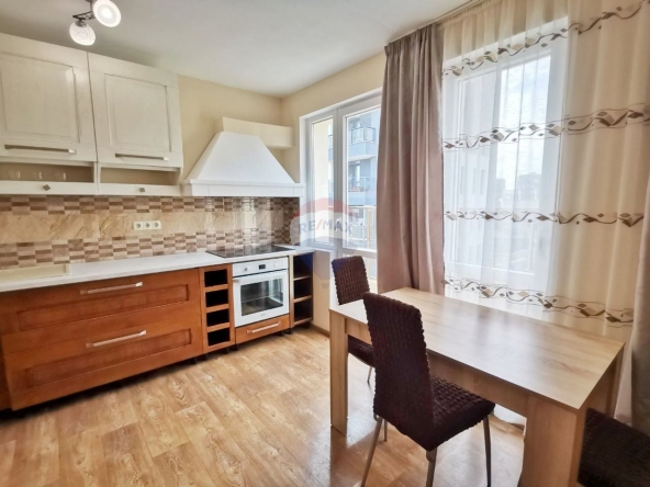 Тристаен апартамент в Варна, Бриз - 90 кв.м за 1672 €/кв.м - Снимка #1