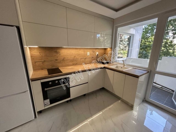 Тристаен апартамент в Пловдив, Кършияка - 97 кв.м за 1157 €/кв.м - Снимка #1