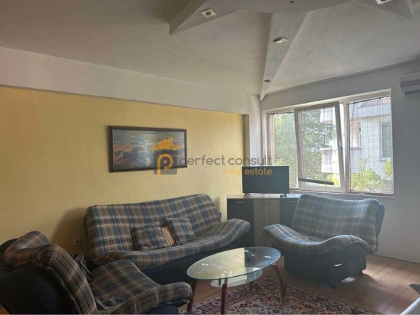 Дава се под наем Тристаен апартамент в Пловдив, Съдийски - 80 кв.м за 450 € - Снимка #1