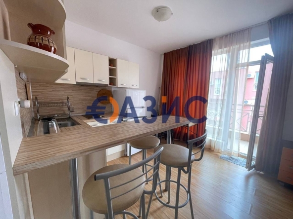 Едностаен апартамент в к.к. Слънчев бряг - 45 кв.м за 550 €/кв.м - Снимка #1