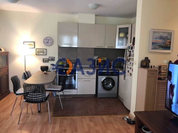 Двустаен апартамент в к.к. Слънчев бряг - 84 кв.м за 650 €/кв.м - Снимка #1