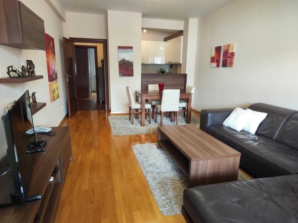 Дава се под наем Двустаен апартамент в Бургас, Възраждане - 48 кв.м за 229.5 € - Снимка #1