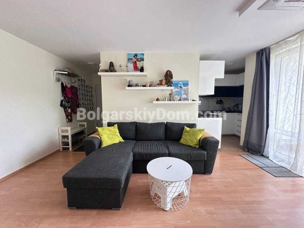 Двустаен апартамент в Свети Влас - 70 кв.м за 693 €/кв.м - Снимка #1