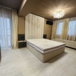 Тристаен апартамент в Пловдив, Мараша - 135 кв.м за 1281 €/кв.м - Снимка #1