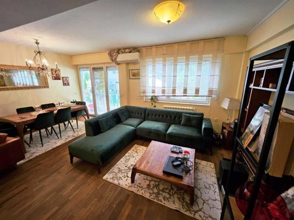 Дава се под наем Двустаен апартамент в Бургас, Изгрев - 63 кв.м за 229.5 € - Снимка #1