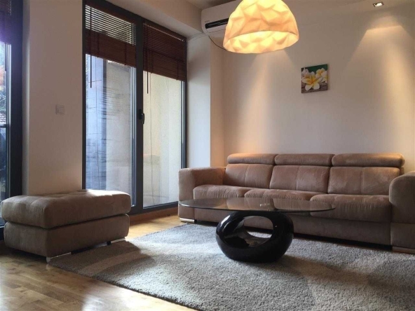 Дава се под наем Двустаен апартамент в Бургас, Зорница - 55 кв.м за 229.5 € - Снимка #1