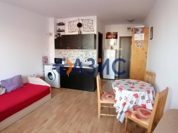 Едностаен апартамент в к.к. Слънчев бряг - 30 кв.м за 585 €/кв.м - Снимка #1