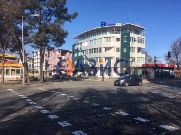 Заведение в к.к. Слънчев бряг - 213 кв.м за 599 €/кв.м - Снимка #1