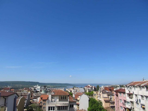 Многостаен апартамент в Варна, Център - 140 кв.м за 802 €/кв.м - Снимка #1