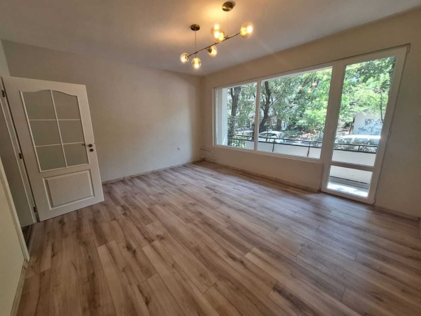 Тристаен апартамент в Пловдив, Мараша - 86 кв.м за 792 €/кв.м - Снимка #1
