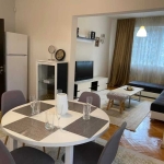 Дава се под наем Тристаен апартамент в Пловдив, Мараша - 120 кв.м за 423.81 € - Снимка #1
