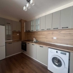 Дава се под наем Тристаен апартамент в Пловдив, Съдийски - 102 кв.м за 548.25 € - Снимка #1