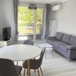 Дава се под наем Двустаен апартамент в Пловдив, Център - 65 кв.м за 473.79 € - Снимка #1