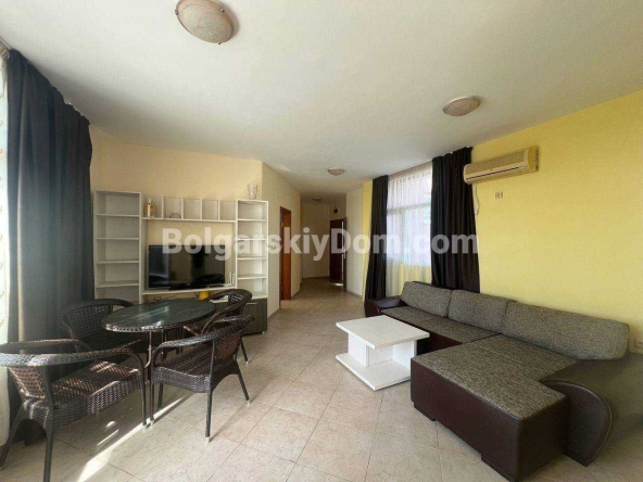Двустаен апартамент в к.к. Слънчев бряг - 162 кв.м за 277 €/кв.м - Снимка #1