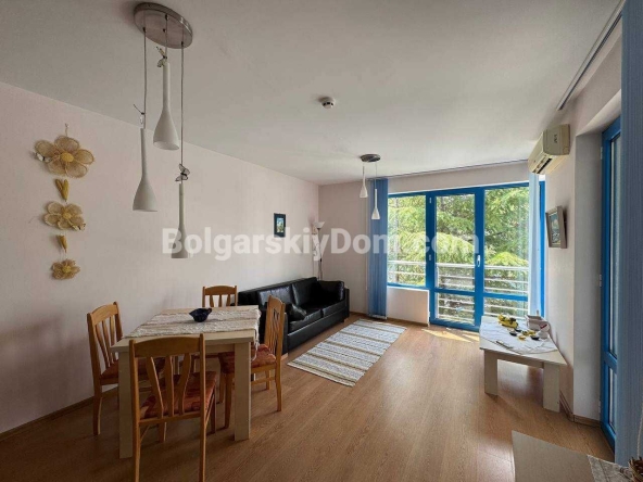 Двустаен апартамент в к.к. Слънчев бряг - 62 кв.м за 912 €/кв.м - Снимка #1