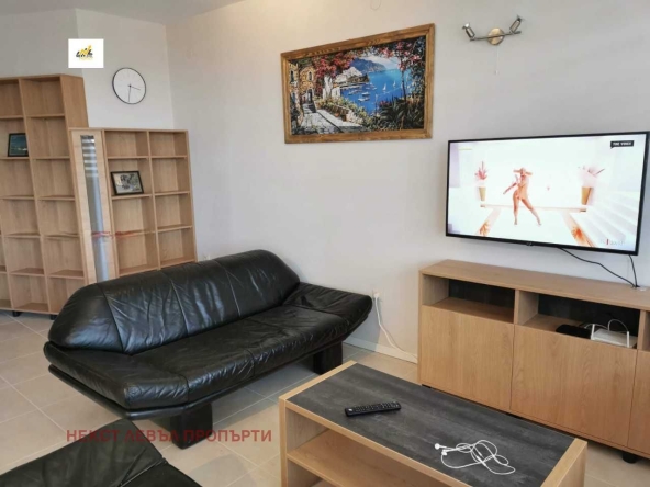 Дава се под наем Двустаен апартамент в София, Лозенец - 86 кв.м за 797.64 € - Снимка #1