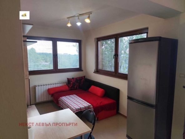 Дава се под наем Двустаен апартамент в София, Витоша - 60 кв.м за 598.23 € - Снимка #1