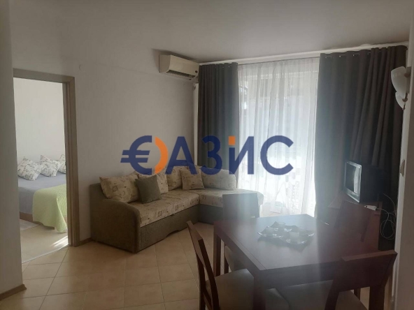 Тристаен апартамент в к.к. Слънчев бряг - 77 кв.м за 1026 €/кв.м - Снимка #1
