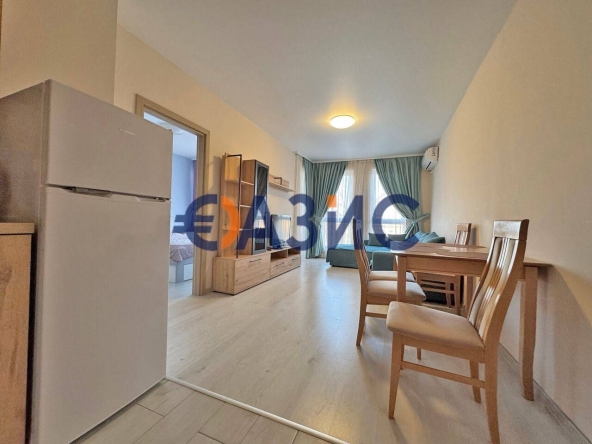 Двустаен апартамент в к.к. Слънчев бряг - 47 кв.м за 635 €/кв.м - Снимка #1