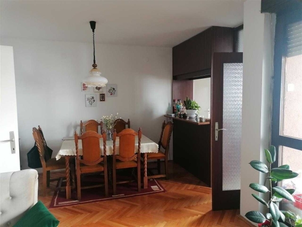 Дава се под наем Двустаен апартамент в София, Зона Б-18 - 55 кв.м за 433.5 € - Снимка #1