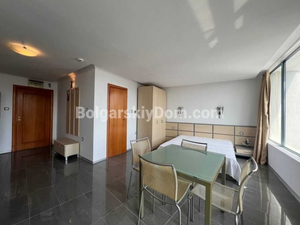 Едностаен апартамент в к.к. Слънчев бряг - 62 кв.м за 641 €/кв.м - Снимка #1