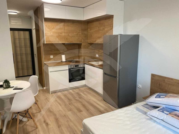 Дава се под наем Едностаен апартамент в Варна, Цветен квартал - 45 кв.м за 623.22 € - Снимка #1