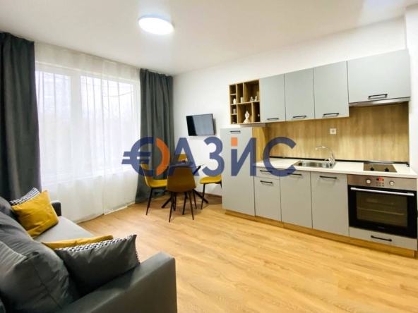Двустаен апартамент в к.к. Слънчев бряг - 56 кв.м за 617 €/кв.м - Снимка #1