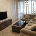 Дава се под наем Тристаен апартамент в Пловдив, Каменица 1 - 104 кв.м за 598.23 € - Снимка #1