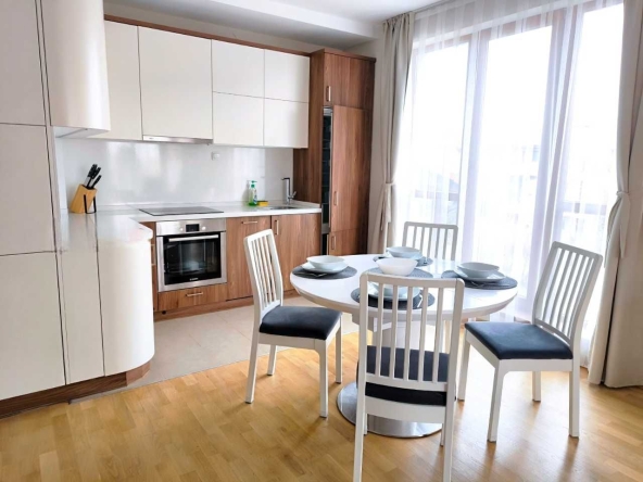 Дава се под наем Тристаен апартамент в София, Драгалевци - 109 кв.м за 1146.99 € - Снимка #1