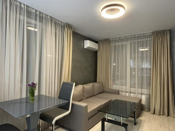 Дава се под наем Двустаен апартамент в София, Младост 4 - 60 кв.м за 673.2 € - Снимка #1