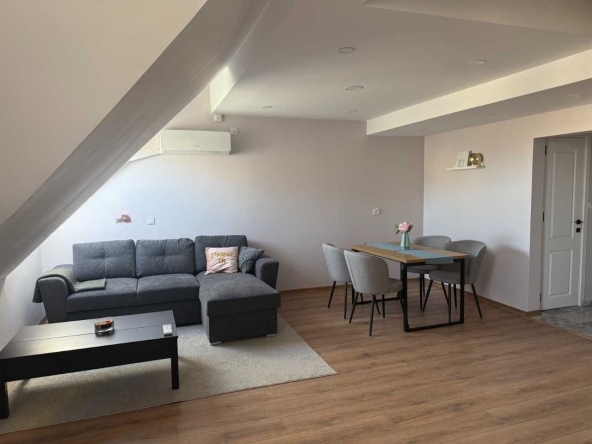 Дава се под наем Четиристаен апартамент в София, Редута - 112 кв.м за 947.58 € - Снимка #1