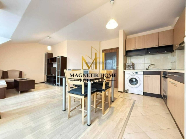 Дава се под наем Двустаен апартамент в Бургас, Славейков - 80 кв.м за 348.84 € - Снимка #1