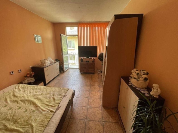 Двустаен апартамент в Пловдив, Център - 59 кв.м за 1526 €/кв.м - Снимка #1