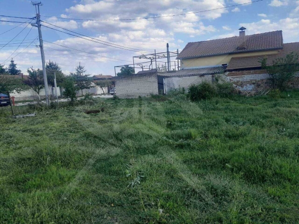 Парцел в с. Граф Игнатиево, Област Пловдив - 2200 кв.м за 34 €/кв.м - Снимка #1