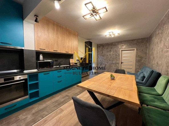 Дава се под наем Тристаен апартамент в Бургас, Лазур - 80 кв.м за 765 € - Снимка #1