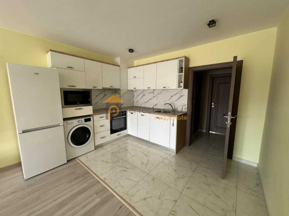 Тристаен апартамент в Пловдив, Христо Смирненски - 90 кв.м за 2000 €/кв.м - Снимка #1