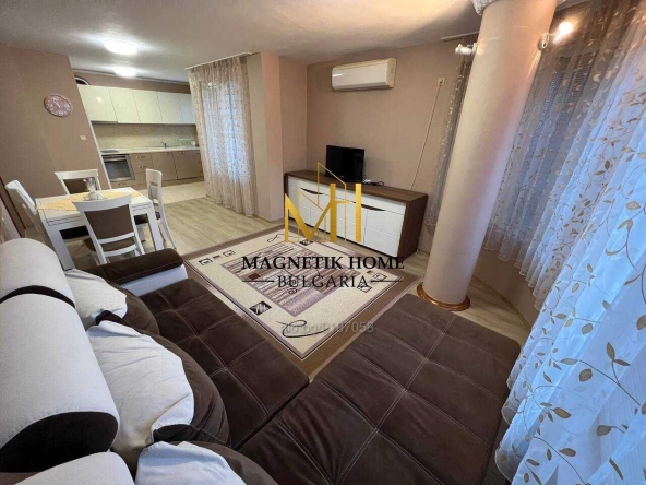 Дава се под наем Двустаен апартамент в Бургас, Славейков - 72 кв.м за 433.5 € - Снимка #1