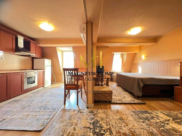 Дава се под наем Двустаен апартамент в Бургас, Лазур - 48 кв.м за 331.5 € - Снимка #1